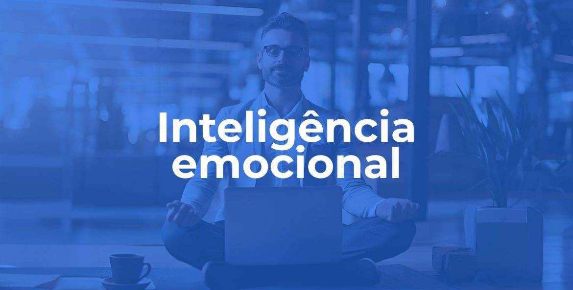 inteligencia-emocional-no-ambiente-de-trabalho-colaborador-meditando-em-um-estado-calmo-em -escritorio-corporis-brasil