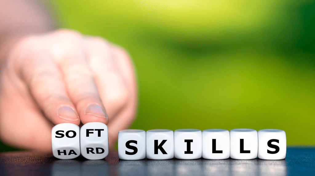 Diferenças entre soft skills e hard skills l dados representando as soft skills e hard skills l Corporis Brasil