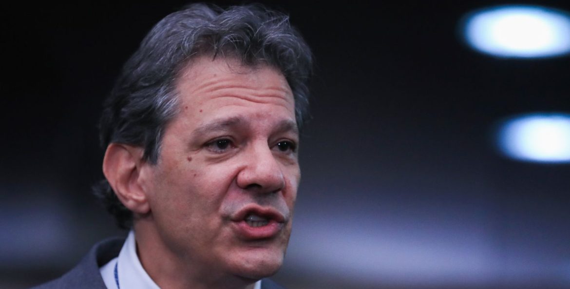 Haddad prepara diálogo com secretário do Tesouro dos EUA