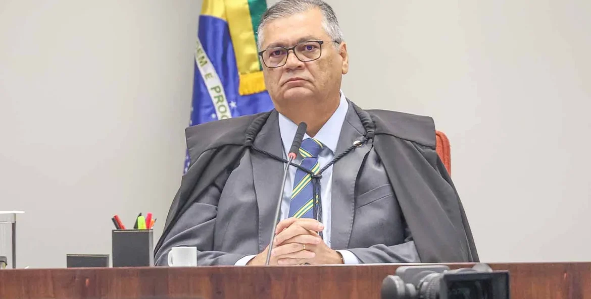 Ministro do STF Dino