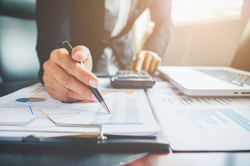 Selic a 13,75%: o que o próximo Copom pode significar para empresas